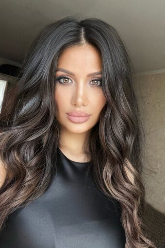mujer kazaja del kazajistan